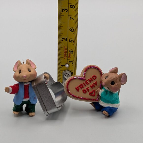 Hallmark Keepsake Friendship Friend of My Heart 1998, Set of 2 Vintage Ornaments - Picture 9 of 13